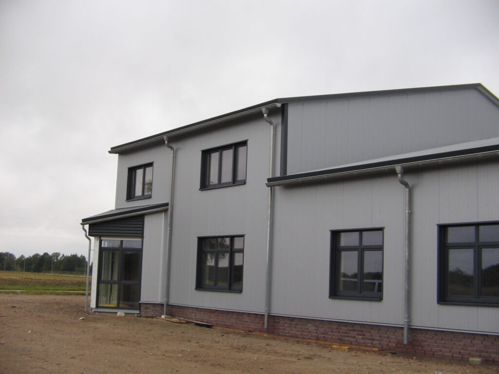 2046 Siebert, Lingen (20x55x4m) (2)