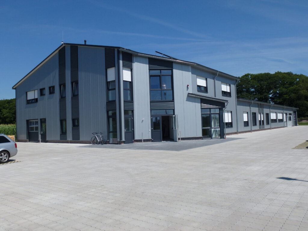 2046 Siebert, Lingen (20x55x4m) (4)